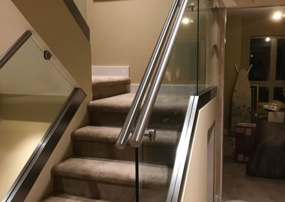 staircase glass railings in surrey