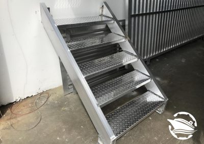 aluminum stair for boat | transom-bracket